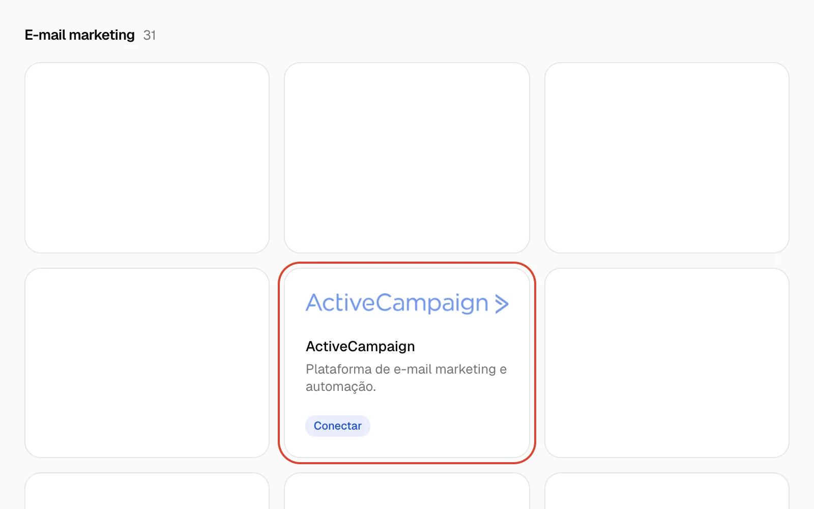 Página Integrações da Qualisend com o card do ActiveCampaign destacado em E-mail marketing